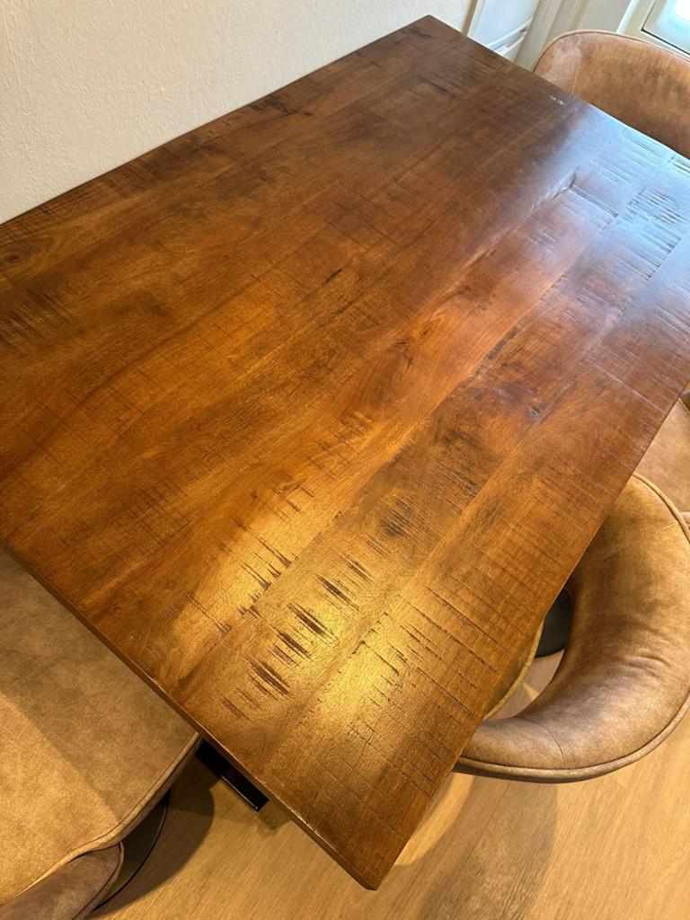 Mangohouten bartafel met 4 barstoelen, Ophalen, In hoogte verstelbaar, Zo goed als nieuw