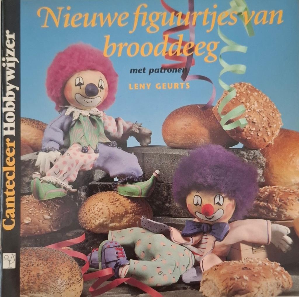 HOBBYWIJZER Brooddeeg hobbyboekje Nieuwe figuurtjes ZGAN
