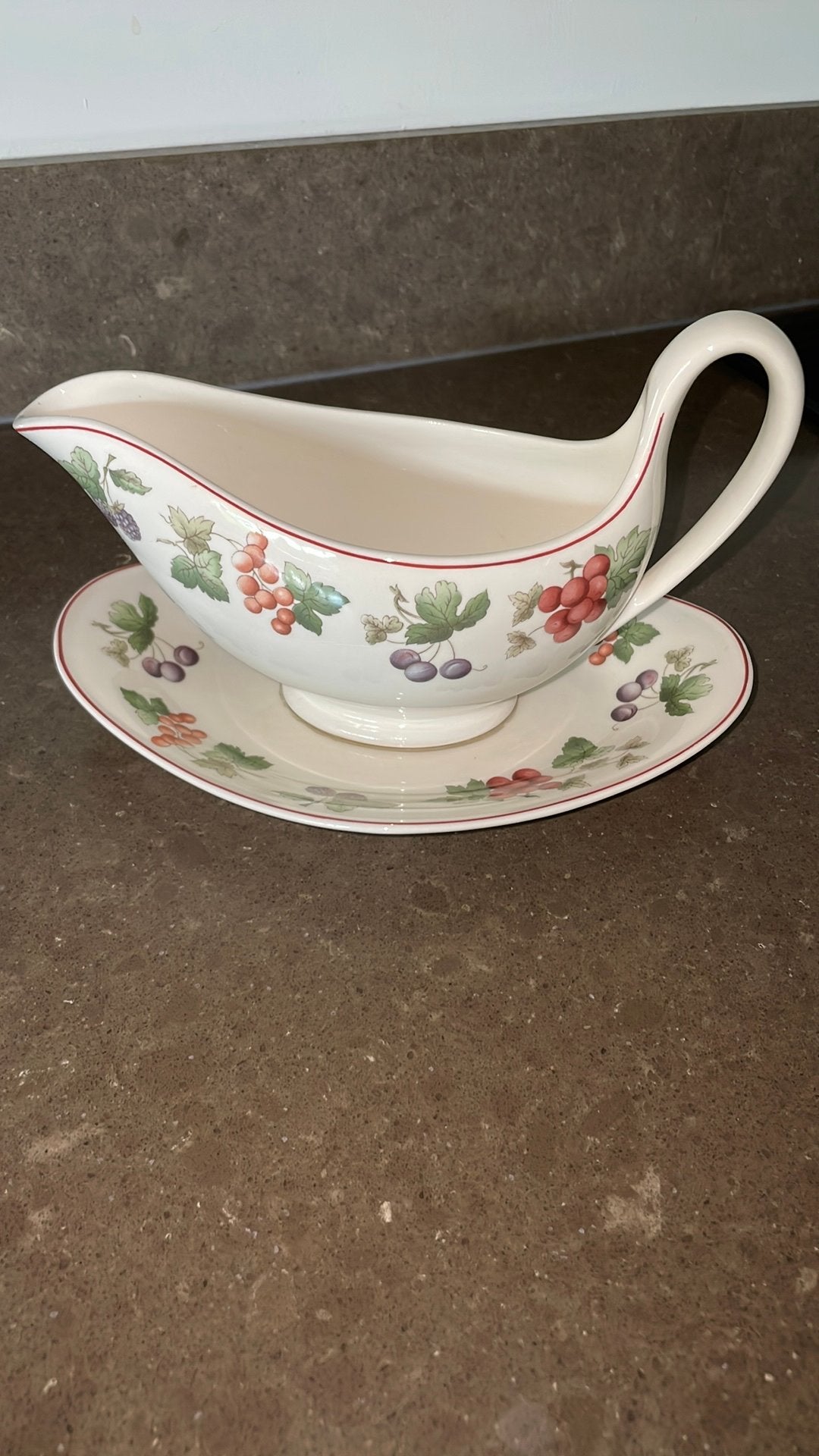 Juskom/sauskom van Wedgwood Provence, Gebruikt, Verzenden, Kom(men), Wedgwood