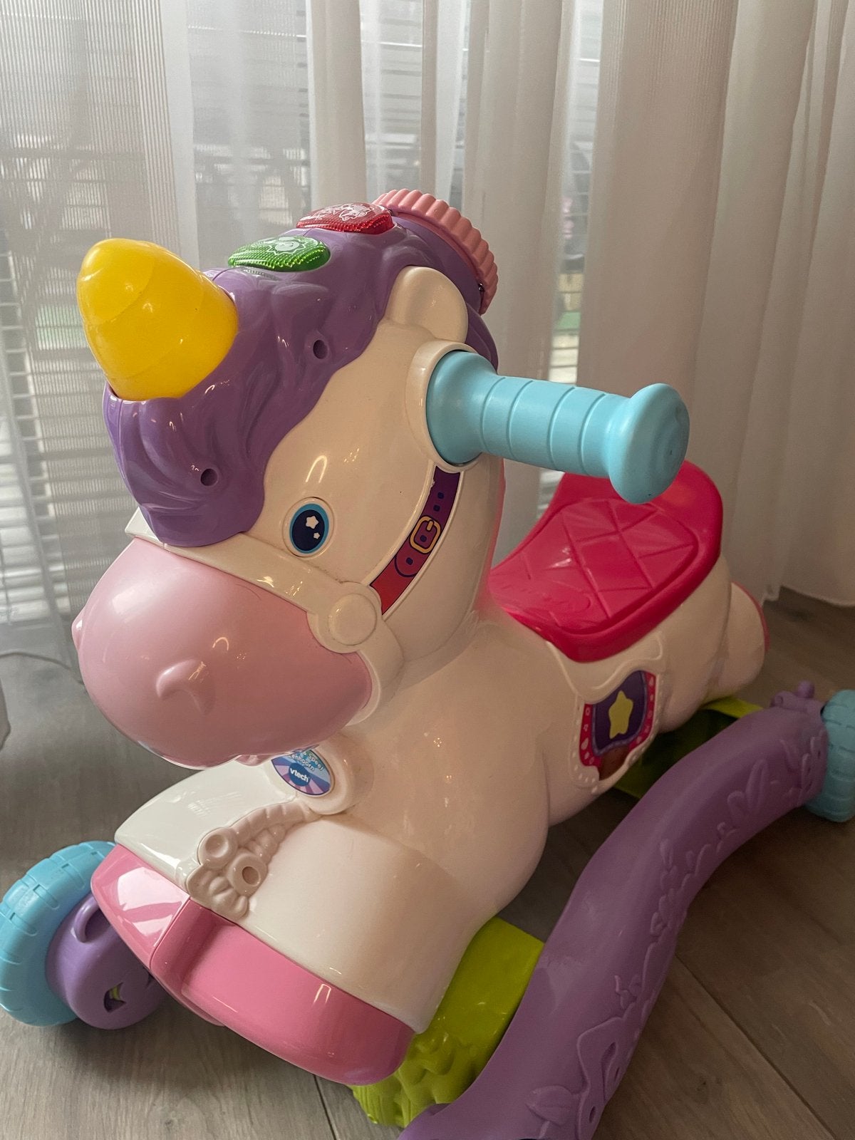 Vtech Hobbelpaard en Looppaard 2-in-1 Eenhoorn, Ophalen, Gebruikt