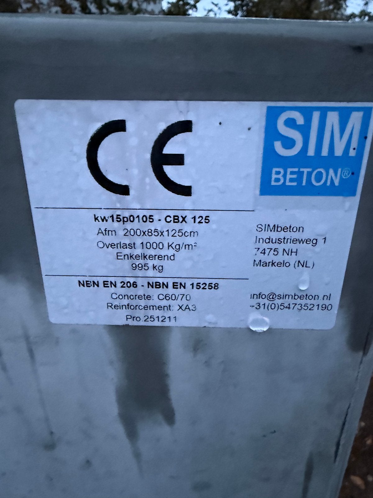 SIMbeton keerwand 200x85x125cm - C60/70 beton, Ophalen, Zo goed als nieuw
