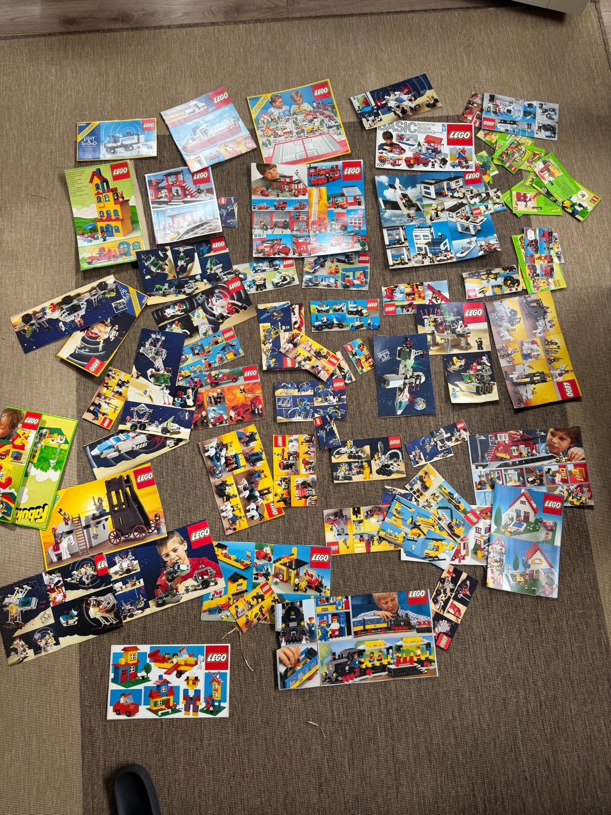 Uitgeknipte LEGO doosafbeeldingen jaren '80/'90, Ophalen of Verzenden, Gebruikt, Overige merken