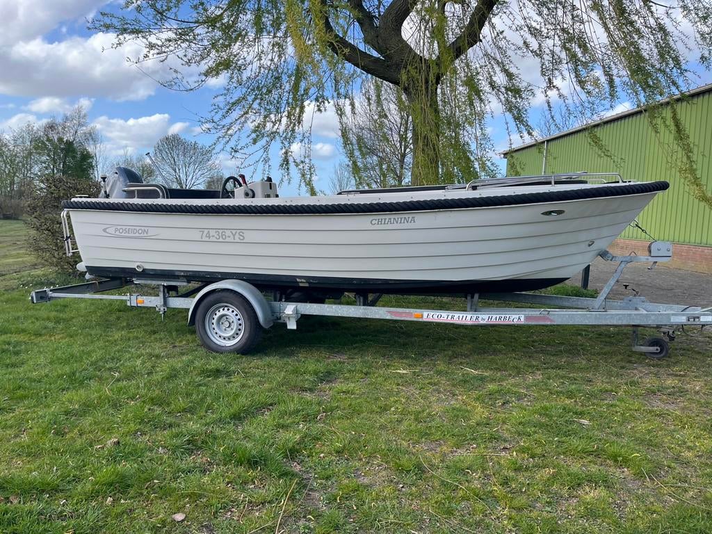 Poseidon sloep, 50 pk Yamaha en Harbeck trailer, Watersport en Boten, Sloepen, Ophalen, Zo goed als nieuw, 3 tot 6 meter, Buitenboordmotor
