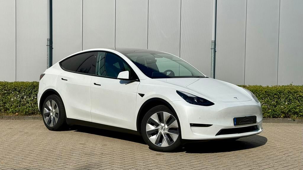 Tesla Model Y Long Range / TREKHAAK WARMTEPOMP BTW / 91% SoH, Auto's, Tesla, Automaat, Zwart, Wit, 351 pk