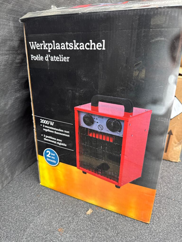 Werkplaatskachel 2000W - 1x gebruikt, 30 tot 80 cm, Kachel, Minder dan 60 cm, Ophalen of Verzenden