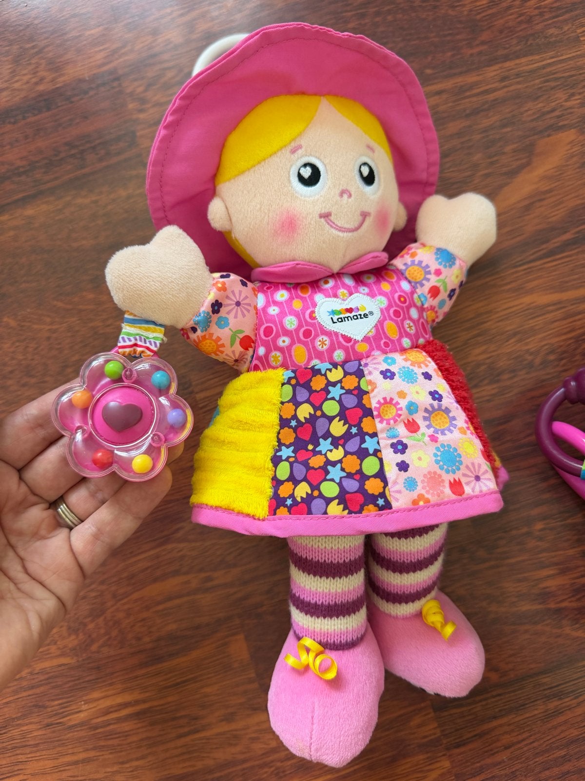 Lamaze pop met rammelaar en geluid, Ophalen of Verzenden, Zo goed als nieuw, Overige typen, Met geluid