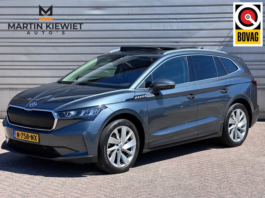 Skoda Enyaq iV 60|SOH 90%|Warmtepomp|Trekhaak|Panoramadak|AC, Auto's, Skoda, Automaat, 390 km, Achterwielaandrijving, Gebruikt