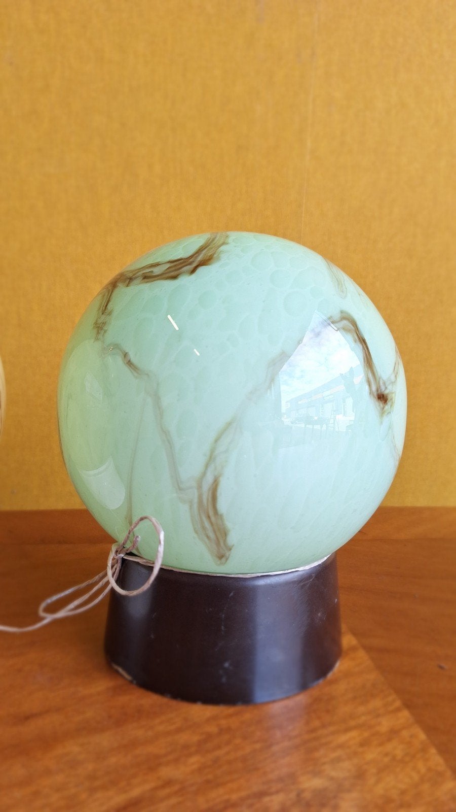 Vintage Thabur lampen, art deco stijl, bol plafonnière, Gebruikt, Vintage, Ophalen of Verzenden, Glas