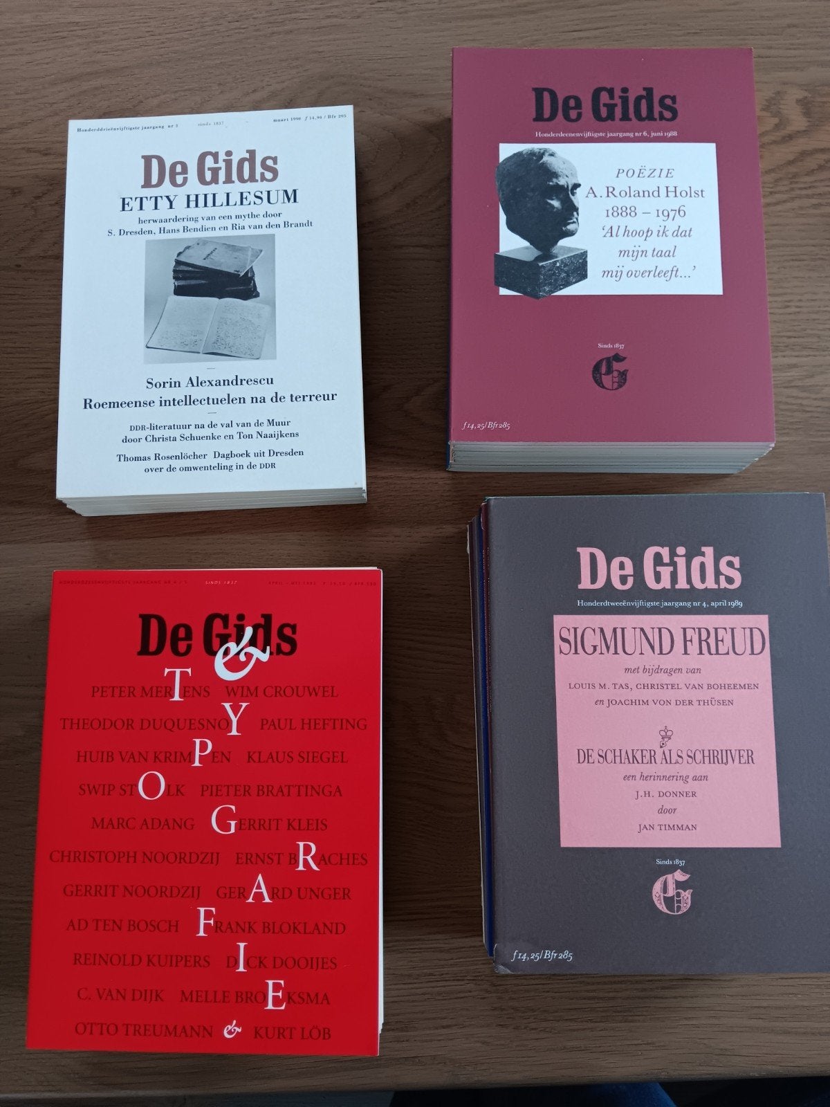 Literair Tijdschrift - De Gids: jaargang 1988 - 1990 + 1993, Ophalen of Verzenden, Gelezen, Overige typen