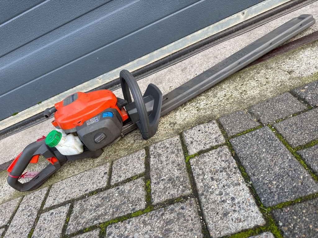 Husqvarna Heggenschaar 122HD60, Tuin en Terras, Heggenscharen, Benzine, Gebruikt, Jool-Hulstraat 20-22, 1305AC Almere, Ophalen of Verzenden