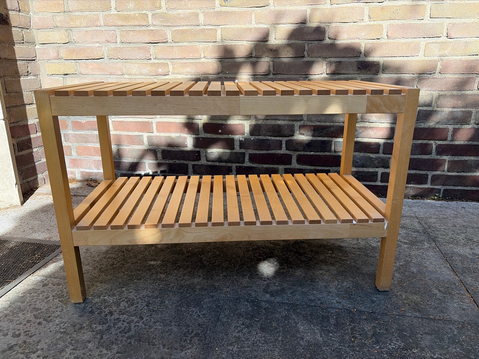 Houten bankje / bijzettafel met twee niveaus, Ophalen, Gebruikt
