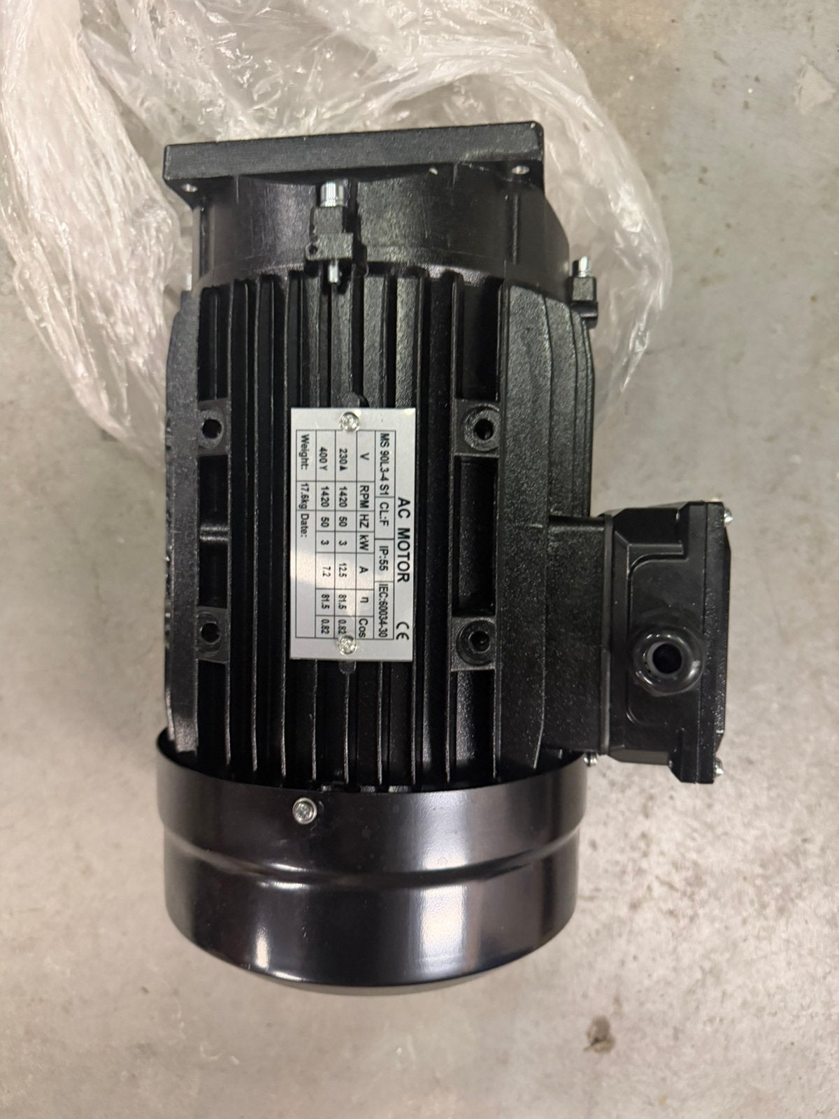 3kW Elektromotor 400V 1420RPM 3-Fasemotor inclusief BTW, Ophalen of Verzenden