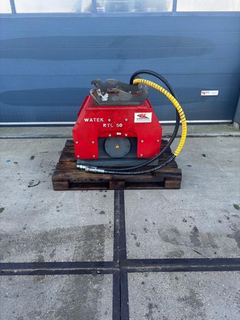 Hydraulisch trilblok (Verdichtingsplaat) CW10, Zakelijke goederen, Machines en Bouw | Kranen en Graafmachines, Graafmachine, Ophalen of Verzenden
