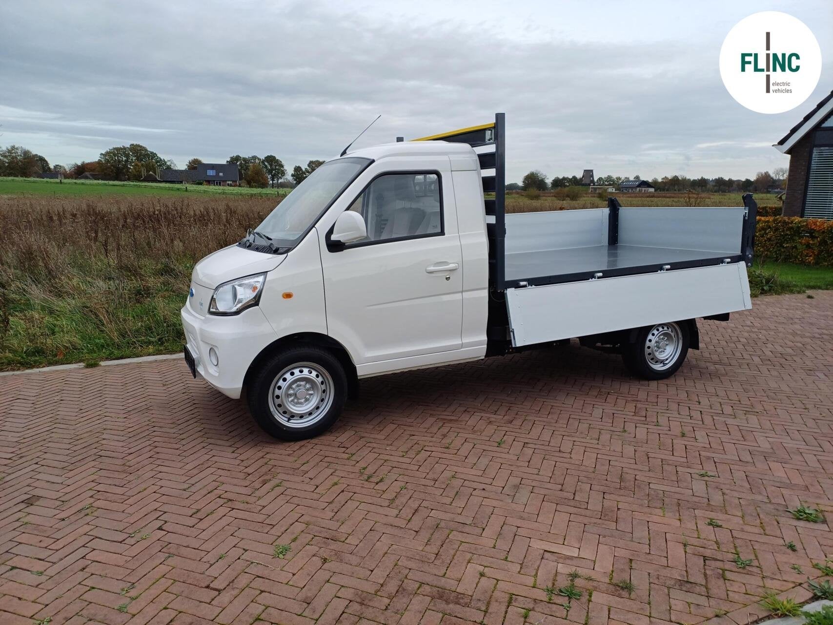 Cenntro Logistar 200 met 3 zijdige kieper, Auto's, 250 km, Wit, Parkeersensor, Grijs