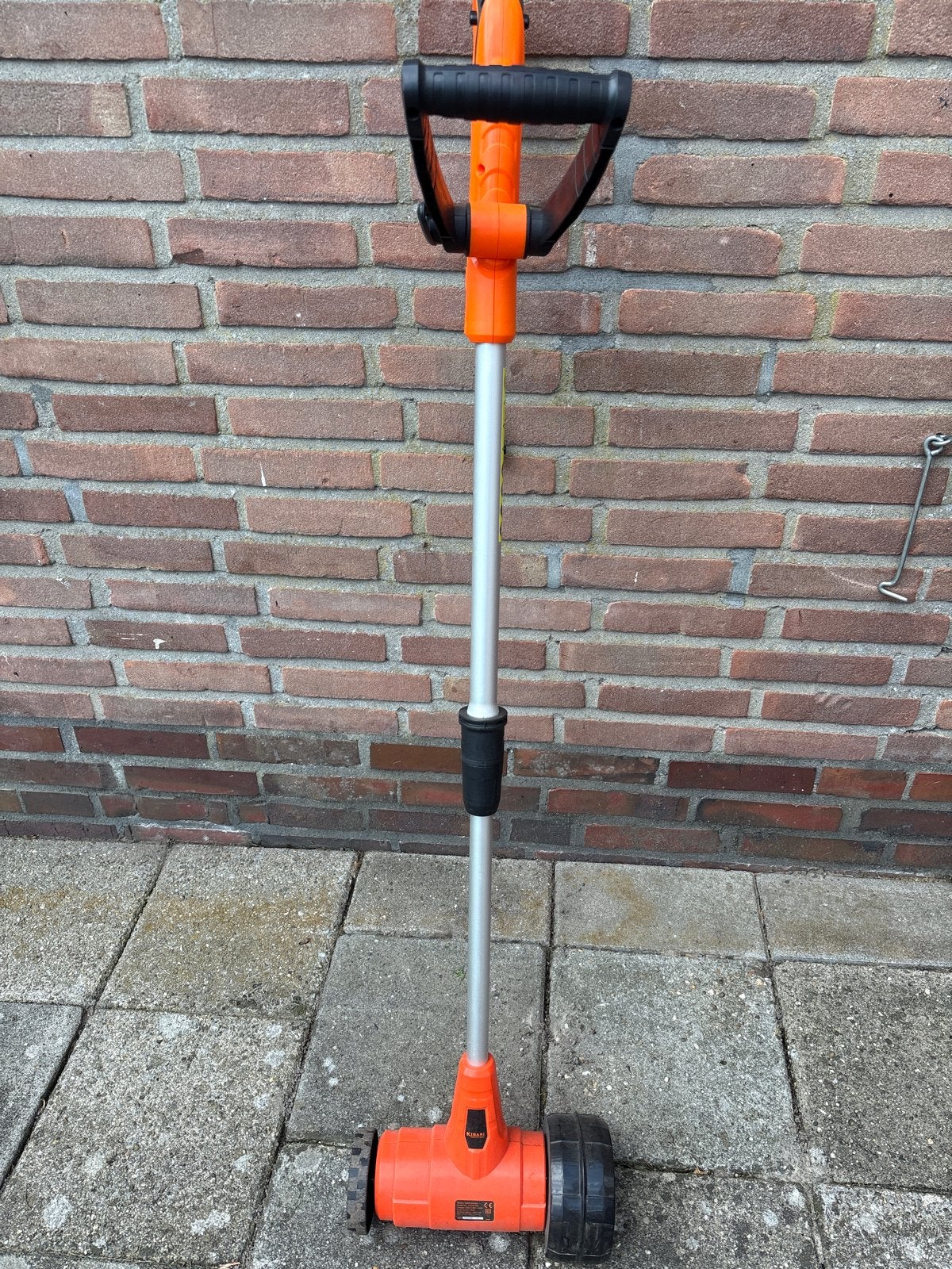 Kibani Grastrimmer Elektrisch - Zo goed als nieuw, Ophalen, Gebruikt, 30 tot 50 cm, Elektrisch