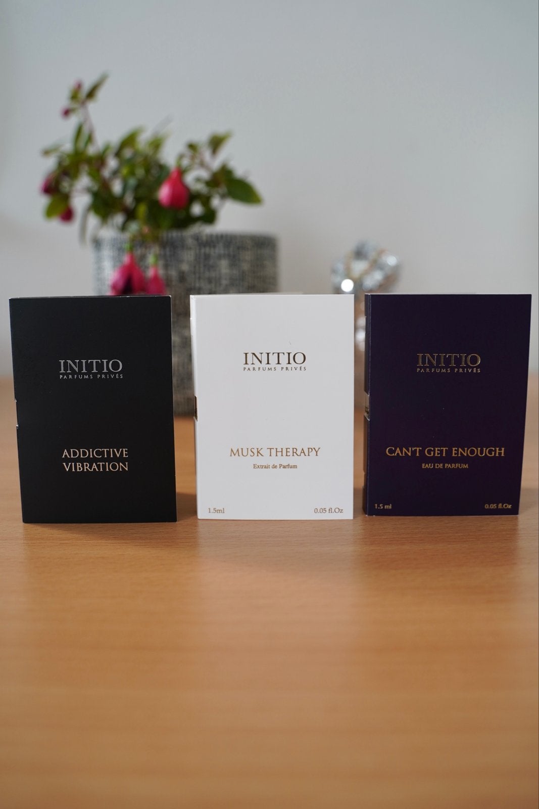 Initio Parfums Privés sampleset 3x1,5ml, Ophalen of Verzenden, Zo goed als nieuw