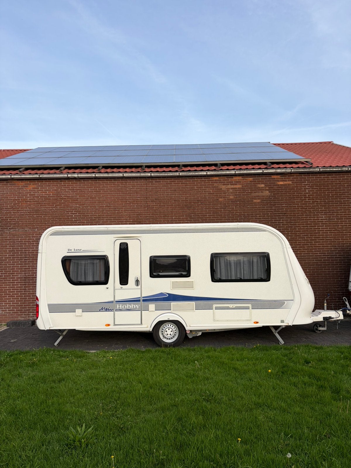 Hobby De Luxe 490 UL 2010 | Mover | voortent | enkele bedden, Rondzit, Hobby, Schokbreker, Particulier