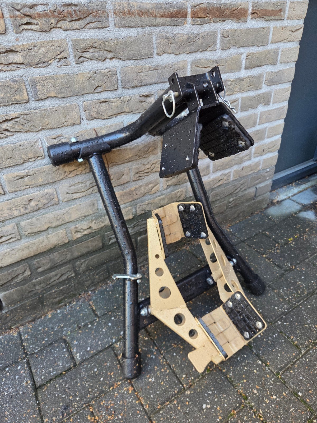 Motorfiets paddockstand/inrijklem, Ophalen, Zo goed als nieuw