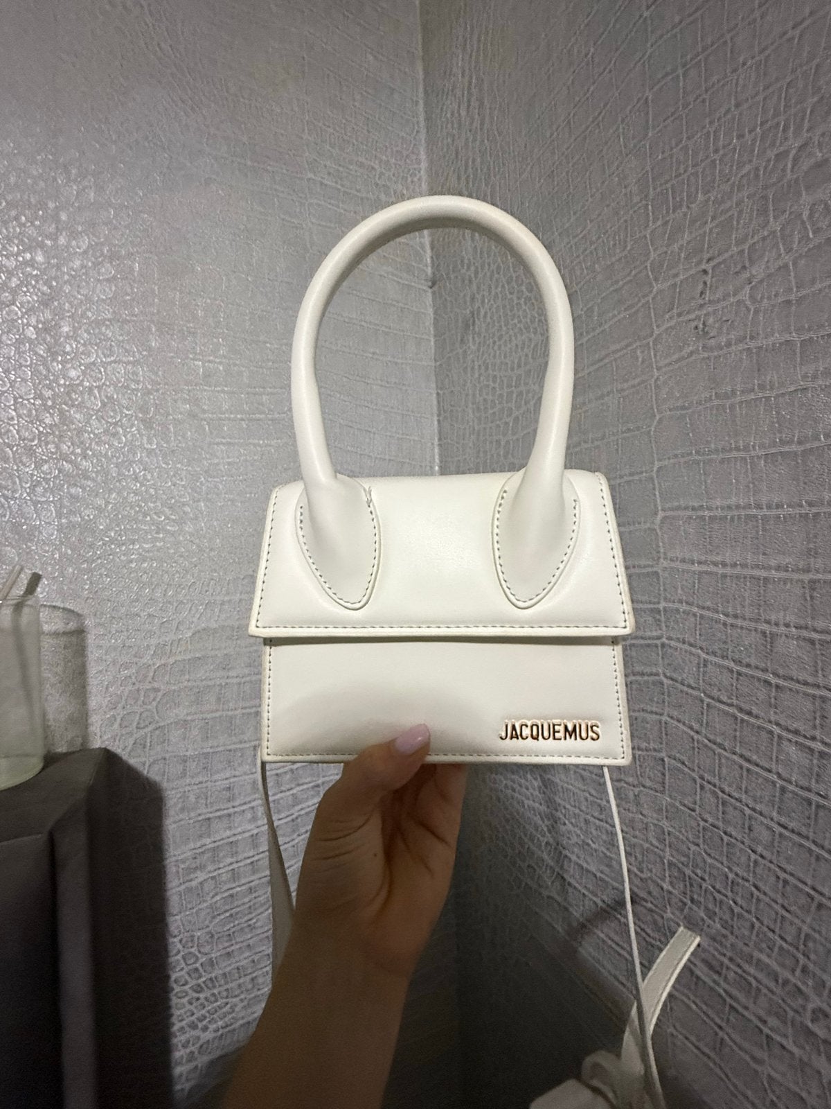 Jacquemus tas wit - Zo goed als nieuw, Ophalen of Verzenden, Zo goed als nieuw, Wit, Handtas