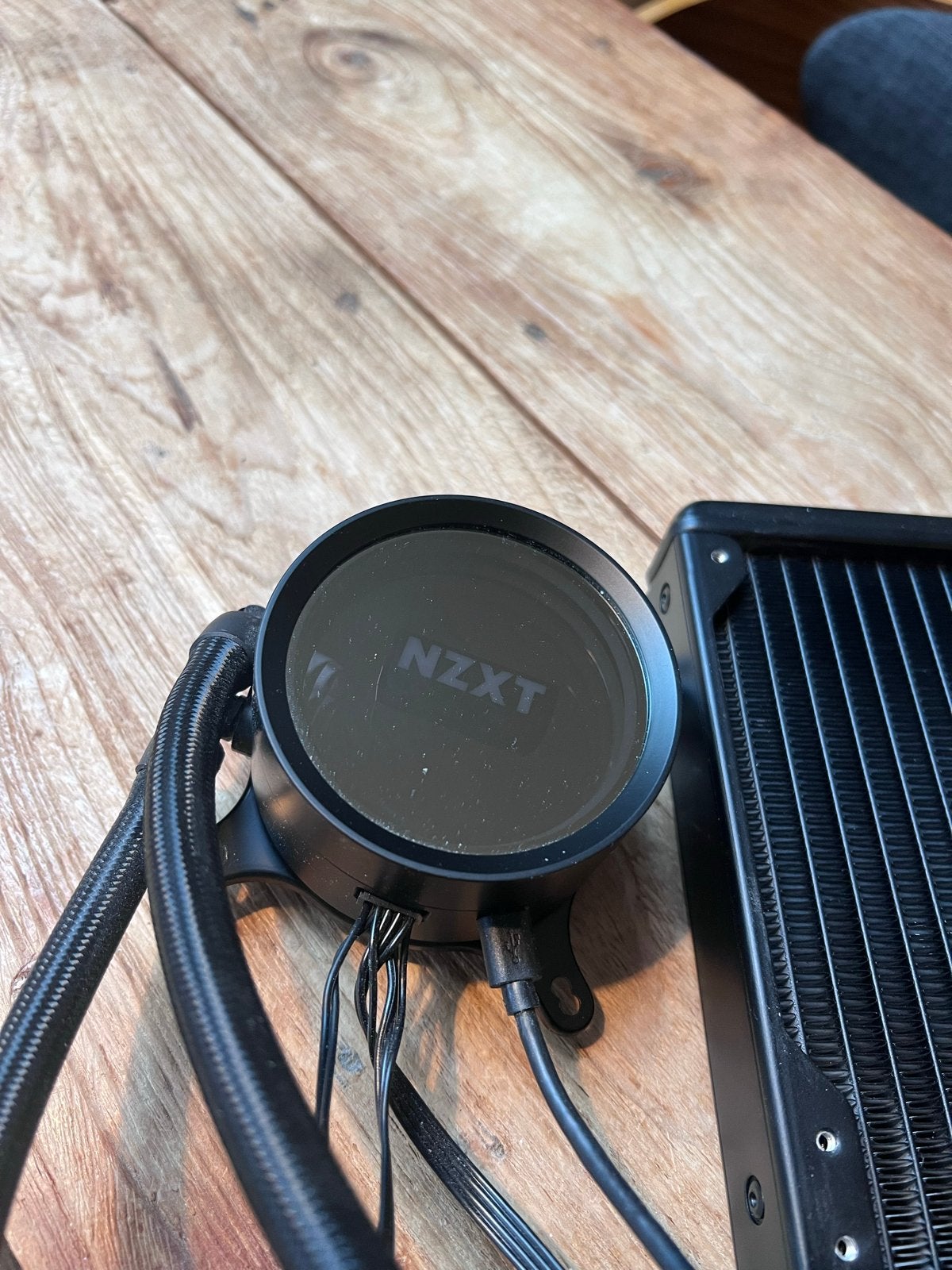 NZXT Kraken X62 Waterkoeling met 2x 140mm fans, Ophalen, Gebruikt, Waterkoeling