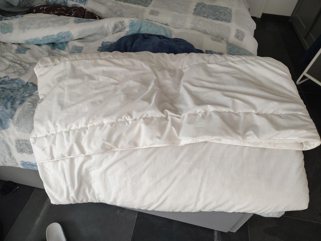 IKEA Dekbed 200x200 - Zo goed als nieuw, Huis en Inrichting, Ophalen of Verzenden, Zo goed als nieuw, Tweepersoons, Deken of Dekbed