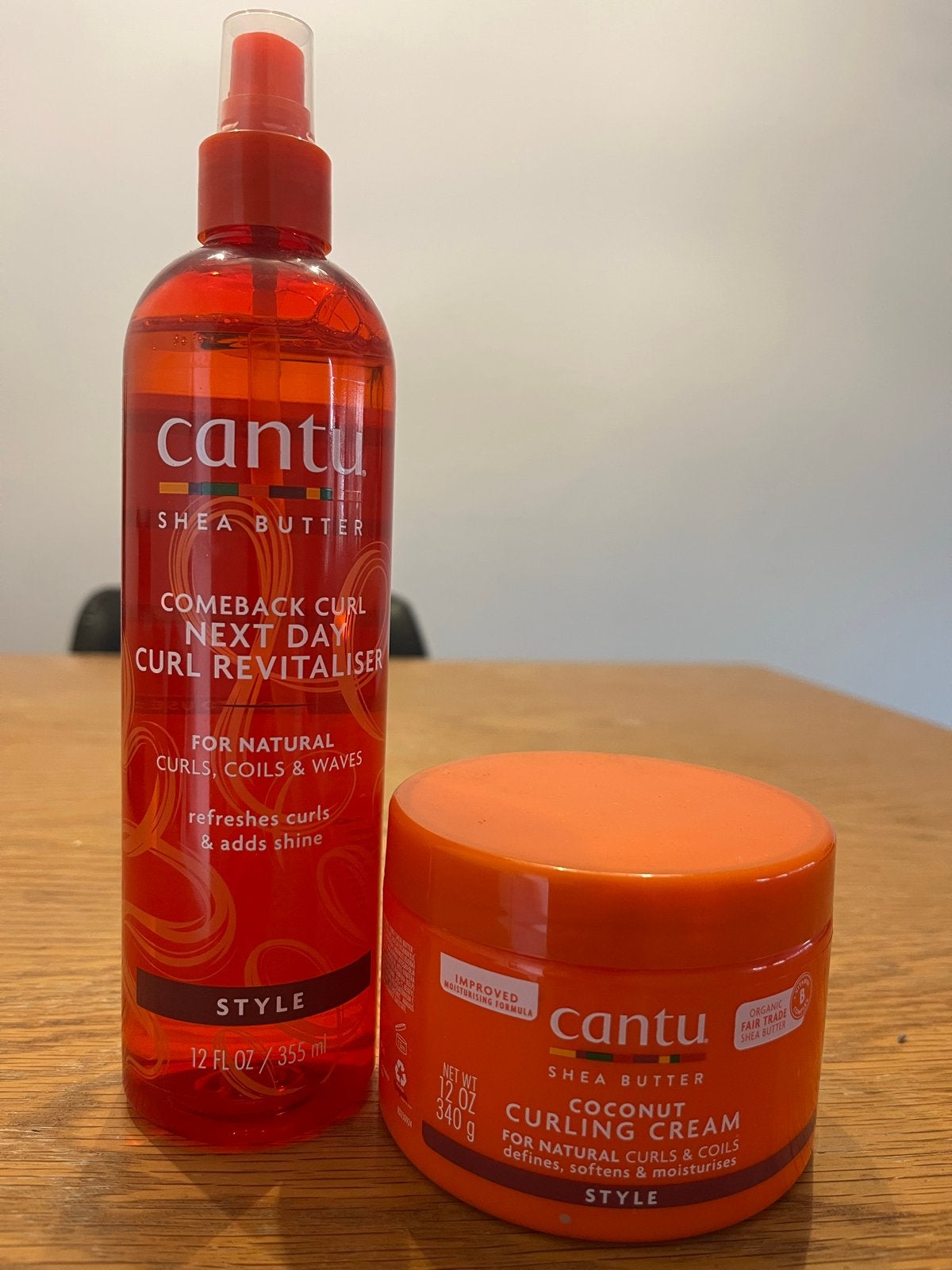 Cantu Shea Butter Krulproducten voor Krullend Haar, Ophalen of Verzenden, Zo goed als nieuw, Haarverzorger of -hersteller