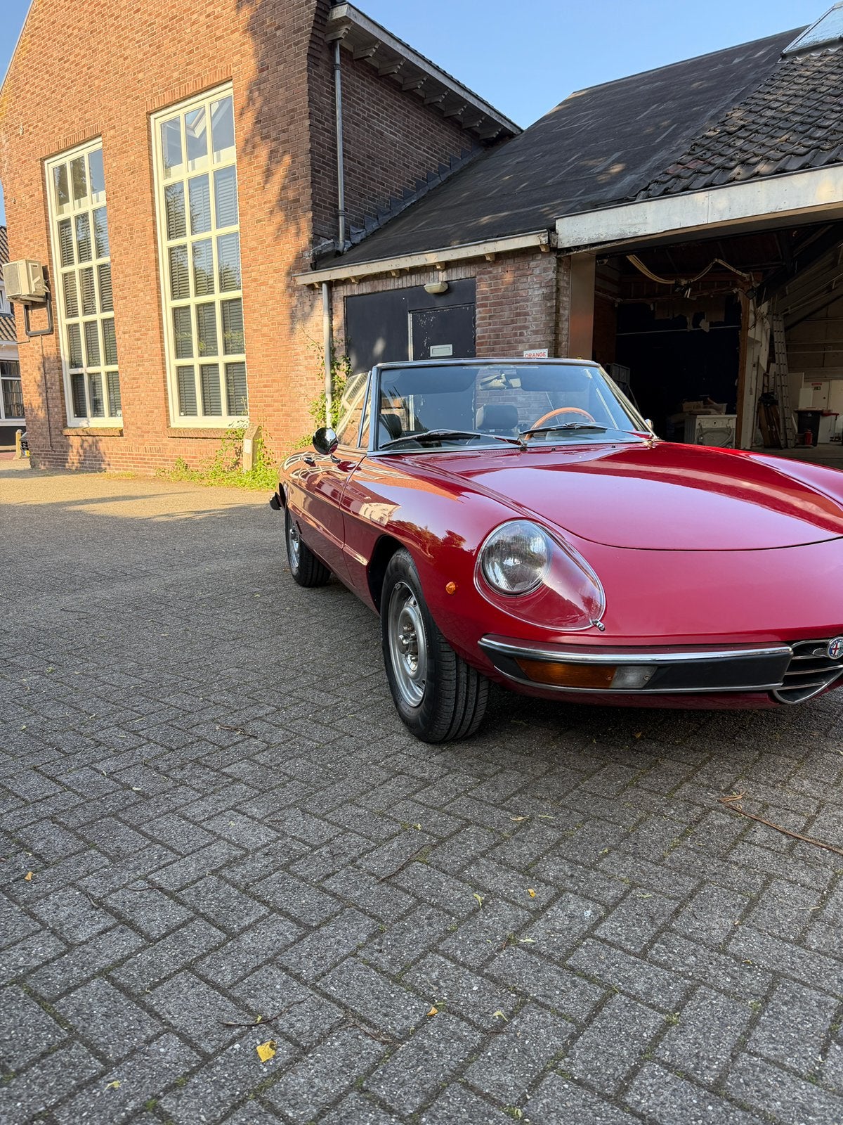 Alfa Romeo Spider 1.6 1979 gerestaureerd. Geen roest!, Auto's, Achterwielaandrijving, Zwart, 4 cilinders, Cabriolet