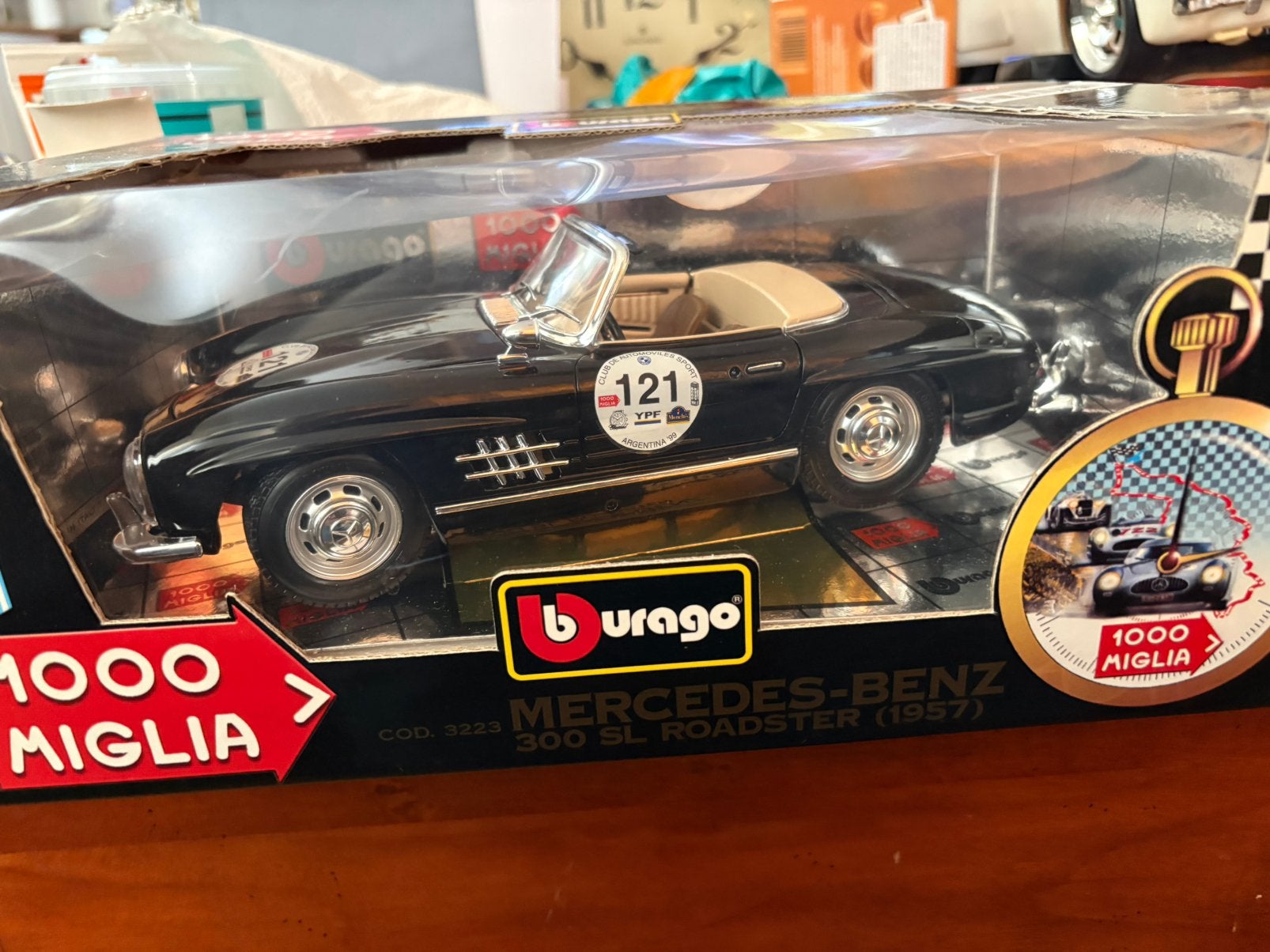 Mercedes Benz.  300 SL . Roadster.   Burago, Ophalen of Verzenden, Zo goed als nieuw, Bburago
