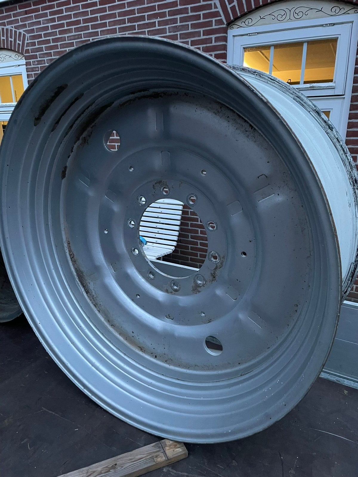 CNH velgen DW18x42, Zakelijke goederen, Ophalen