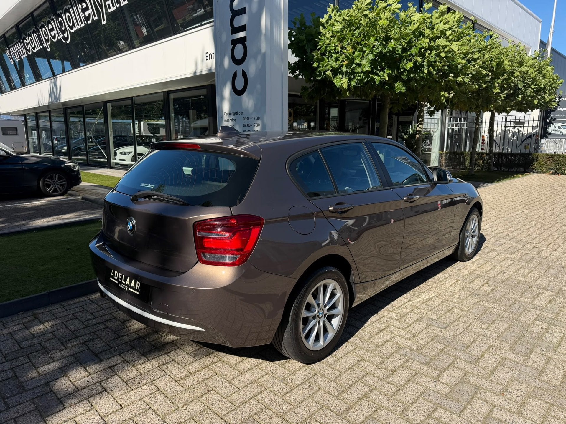 BMW 1-serie 116i l CLIMA l PDC V/A l STOELVERWARMING, Auto's, 1-Serie, 4 cilinders, Bruin, Leder en Stof