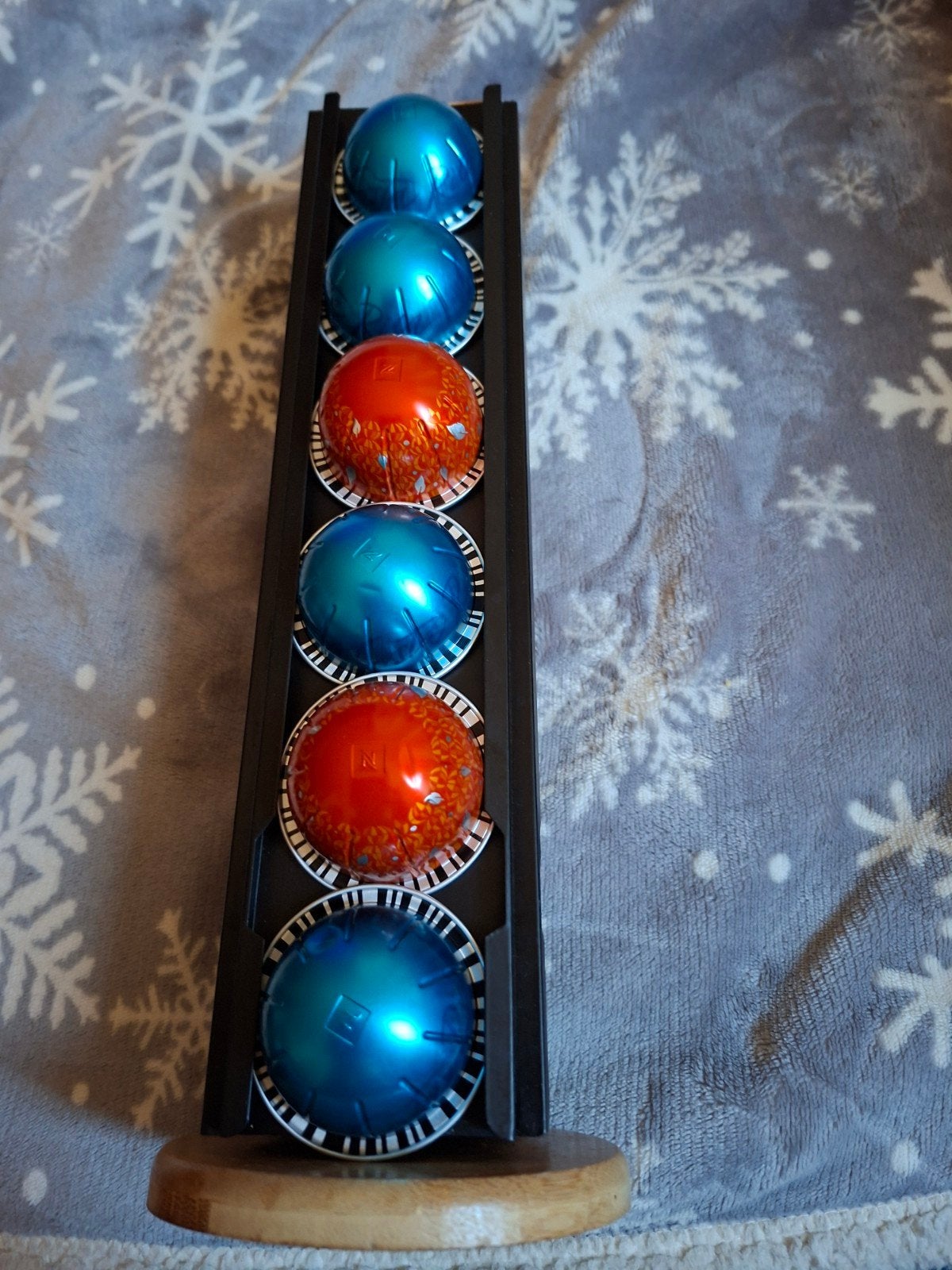 Nespresso capsulehouder met houten voet-Voor 24 Capsules, Ophalen, Nespresso, Zo goed als nieuw, Capsulehouder
