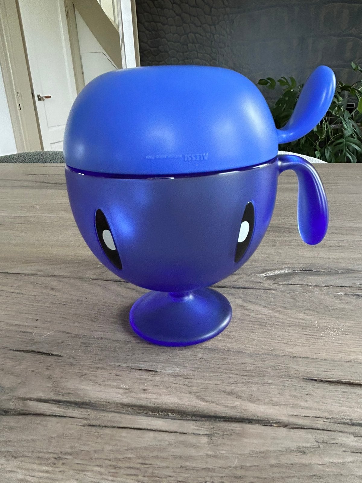 Alessi Rudi beker of kom met deksel blauw, Ophalen of Verzenden, Zo goed als nieuw, Blauw, Bak of Kom