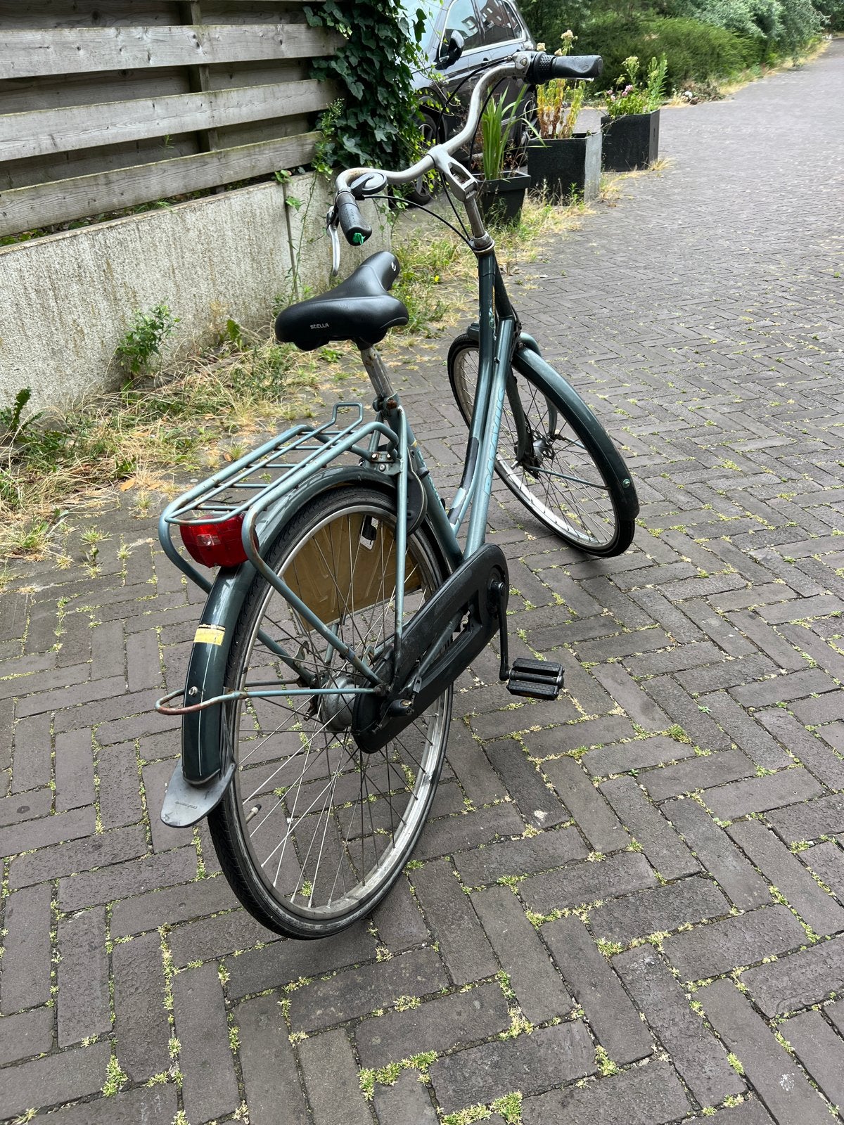 damesfiets merk.BATAVUS. 28 inch met 3 versnellingen, Overige merken, Terugtraprem, Versnellingen, Ophalen of Verzenden