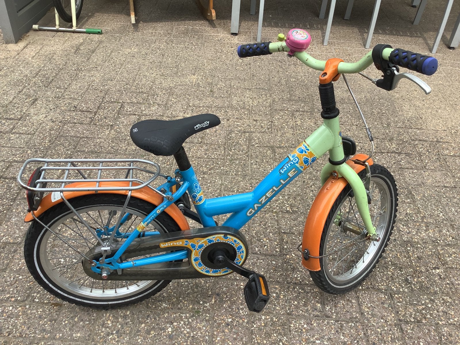 Heel mooi kinderfietsje.  Merk is Gazelle 16 inch., Ophalen, Zo goed als nieuw