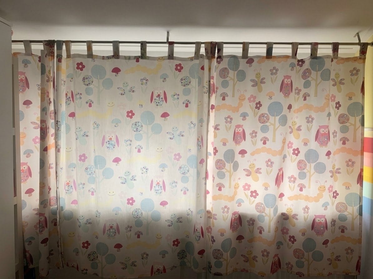 3 stuks kinderkamergordijnen 140x160 cm met dierenprint, Huis en Inrichting, Ophalen of Verzenden, Gebruikt, Wit, Gordijn