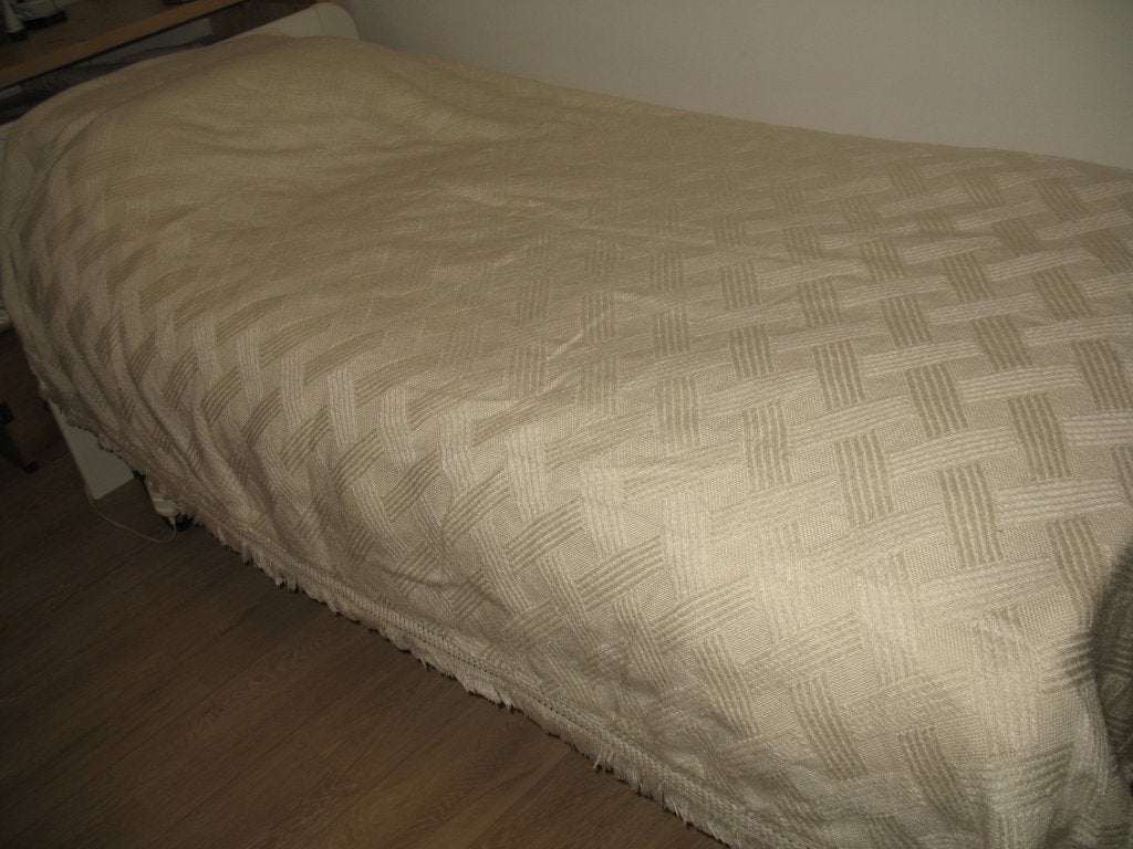 Ikea Sprei /Plaid Roomklr Ingeweven Motief Vintag, Huis en Inrichting, Woonaccessoires | Plaids en Woondekens, Ophalen of Verzenden