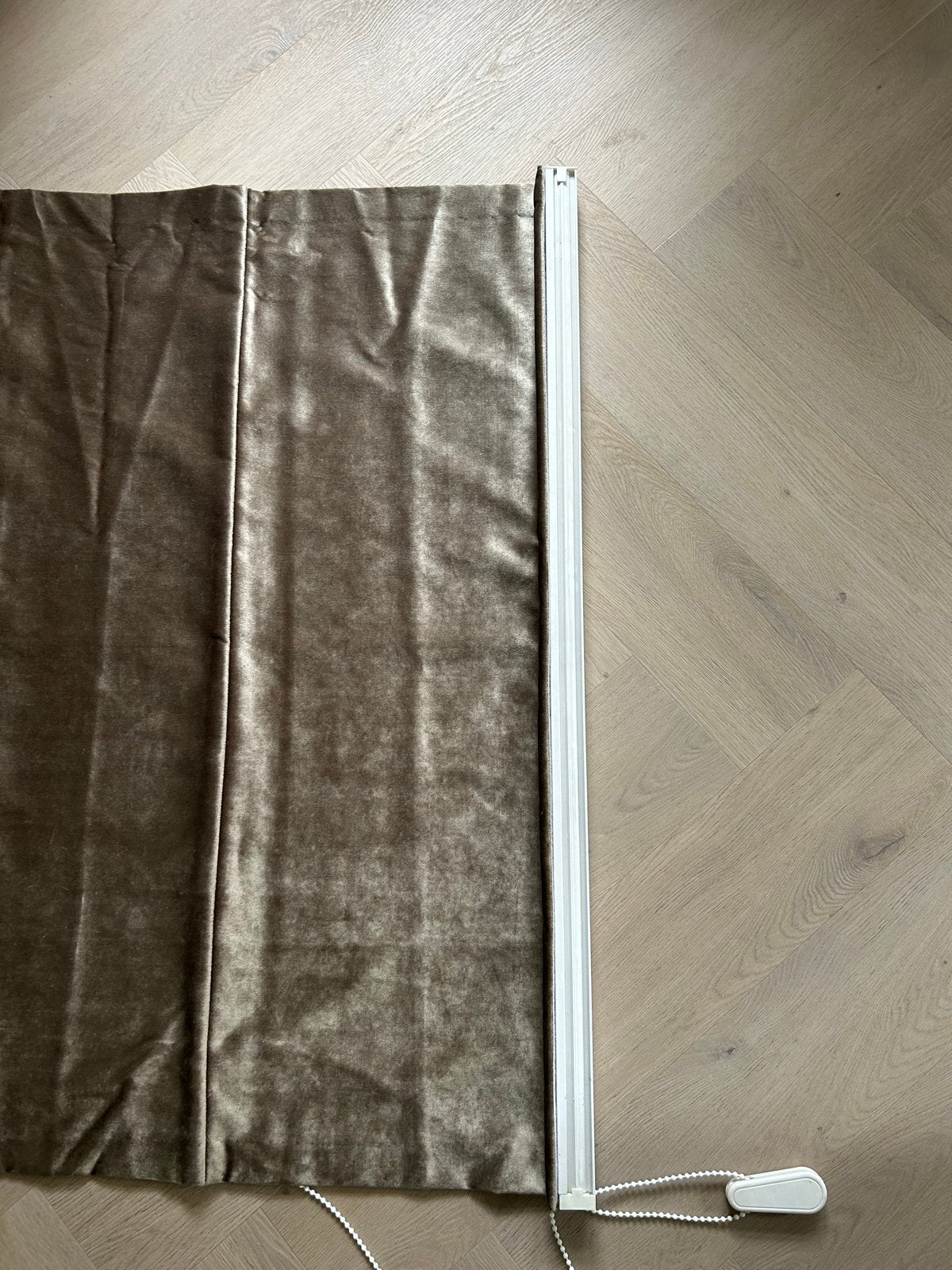 Luxe Vouwgordijn - 254.1 cm Hoog, 101.1 cm Breed - Fossil, Ophalen of Verzenden, Zo goed als nieuw, Bruin