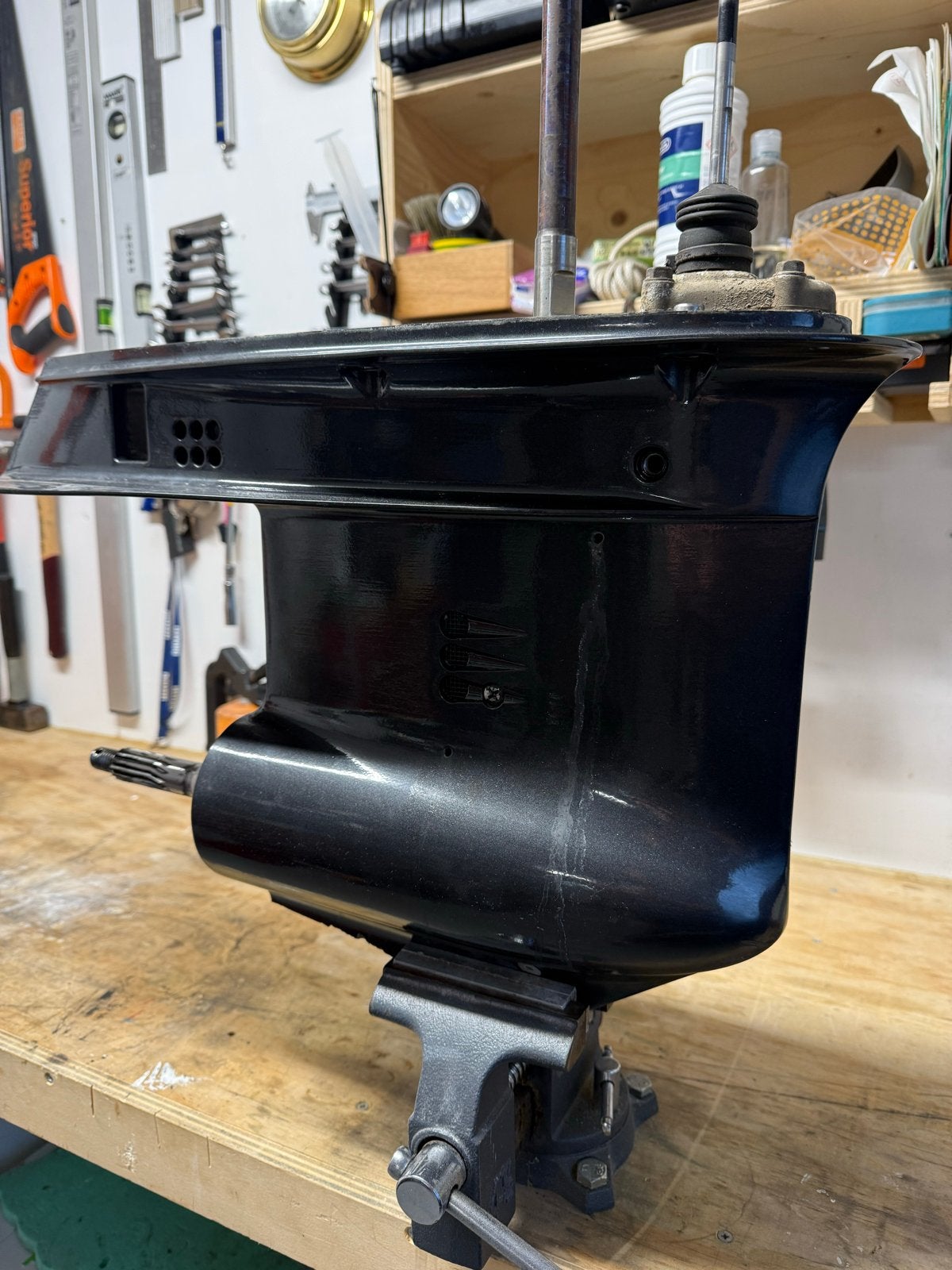 Staartstuk Evinrude 40-60 eTec - Skeg/schroefas schade, Ophalen of Verzenden, Gebruikt, Motor en Techniek, Motorboot