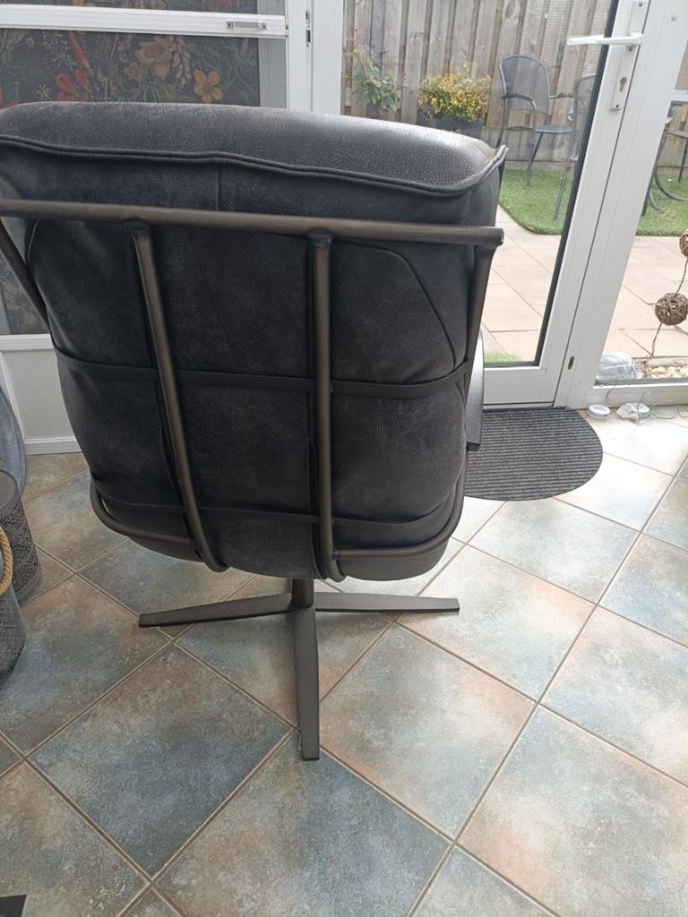Leren relax stoel., Huis en Inrichting, Fauteuils, Ophalen, Gebruikt, 50 tot 75 cm, Leer