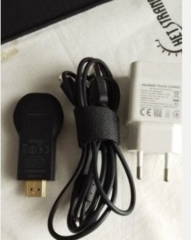 Chromecast met oplader en kabel, Verzenden, Zo goed als nieuw, HDMI, Zonder harde schijf