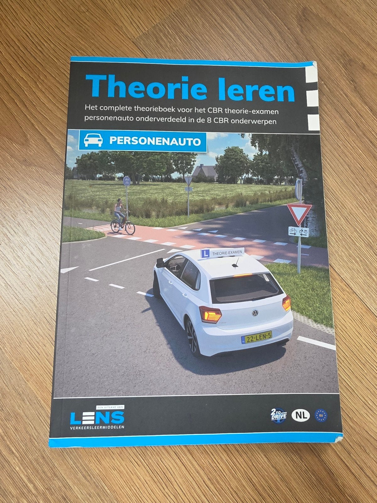 Theorieboek Personenauto + Theorie in 't kort, Ophalen of Verzenden, Nieuw, Algemeen, Lens Verkeersleermiddelen