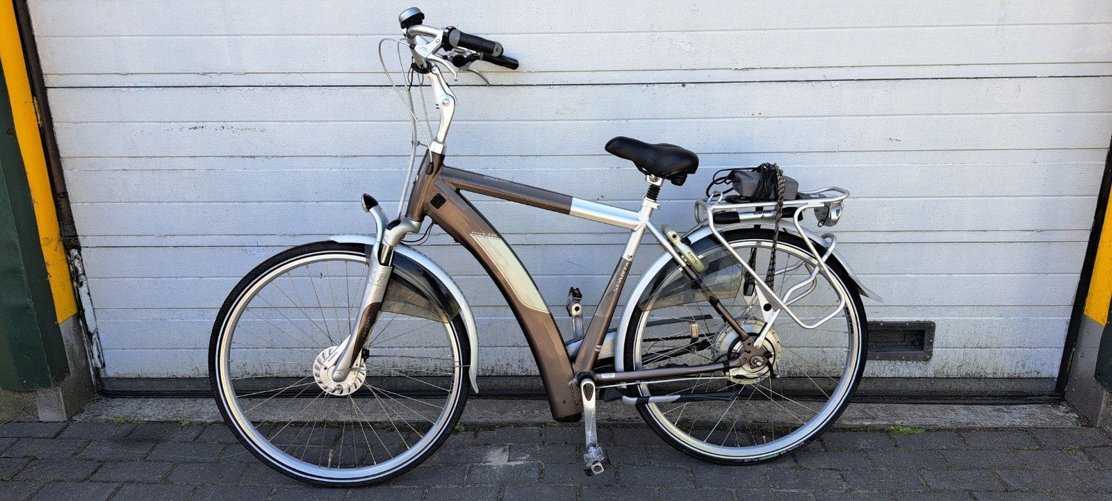 Zeer nette Sparta Grande luxe 2900km elektrische fiets, Ophalen, Sparta, Zo goed als nieuw, 51 tot 55 cm