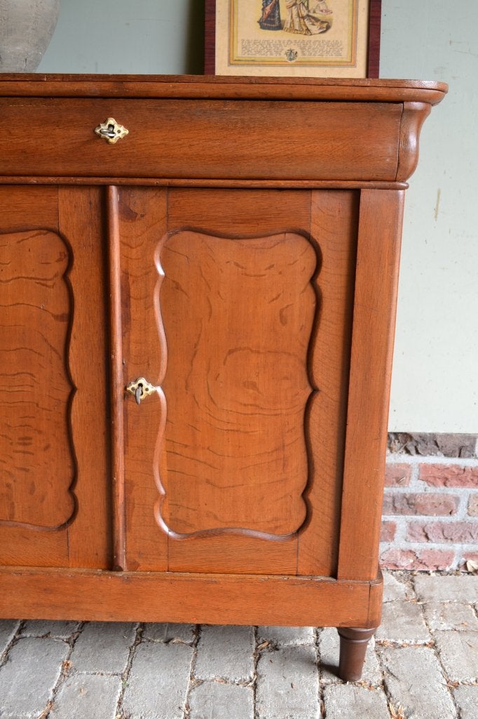 Prachtige antieke eiken biedermeier meidenkast, dressoir, Verzenden
