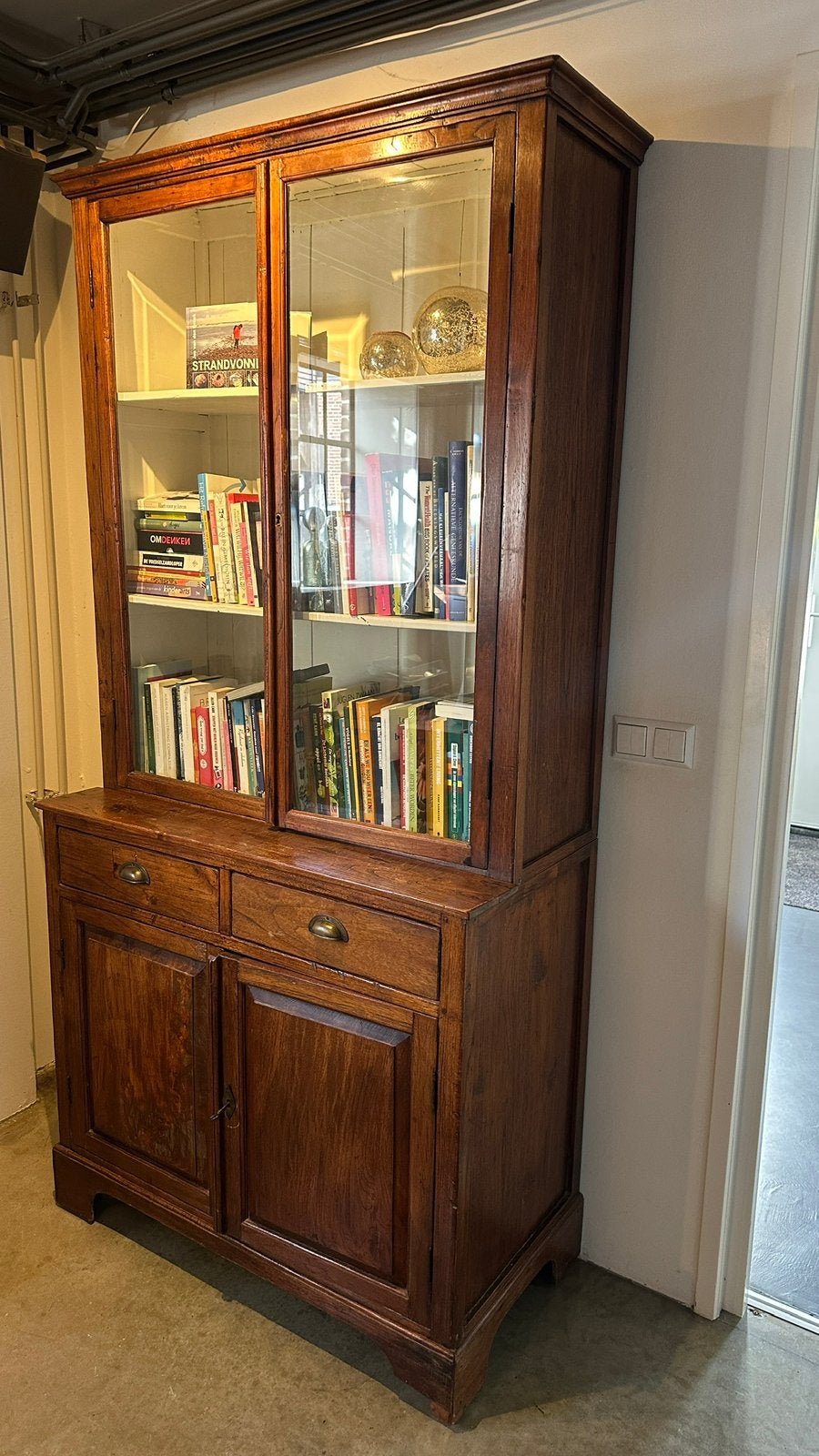 Teakhoute mahonie buffetjast, Ophalen, 100 tot 150 cm, Teakhout, 150 tot 200 cm
