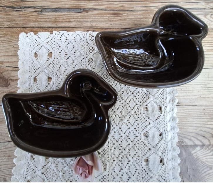 2 x vintage donkerbruine puddingvorm eendje, Ophalen of Verzenden