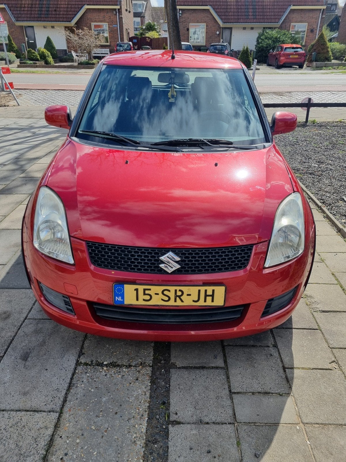 Suzuki Swift 1.3 3D 2006 Rood, 31 €/maand, Swift, Origineel Nederlands, Handgeschakeld