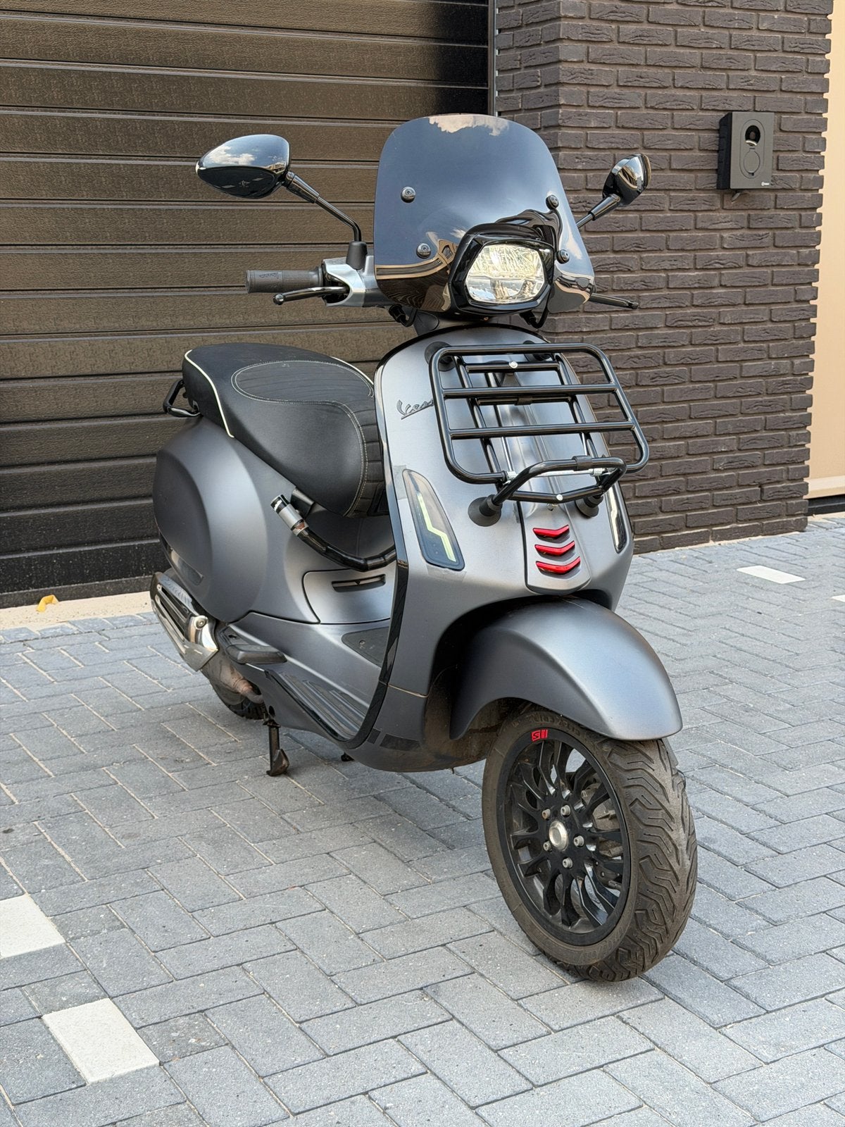 Vespa Sprint E4 |Lvl 10|Brom|Grey|Full option, Ophalen of Verzenden, Zo goed als nieuw