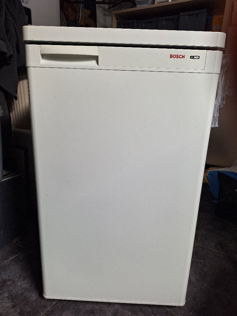Bosch vrieskast  50 x 61 x 86   106 liter, Minder dan 60 cm, Ophalen of Verzenden, Zo goed als nieuw, Vrijstaand