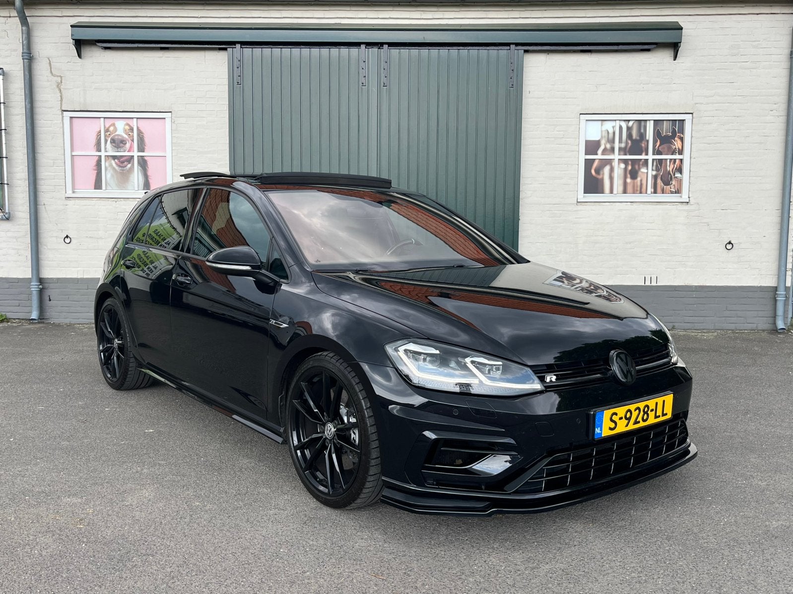 Volkswagen Golf 7.5 R 2.0 TSI 4Motion Performance DSG | Pano, Automaat, Zwart, 4 cilinders, 1984 cc