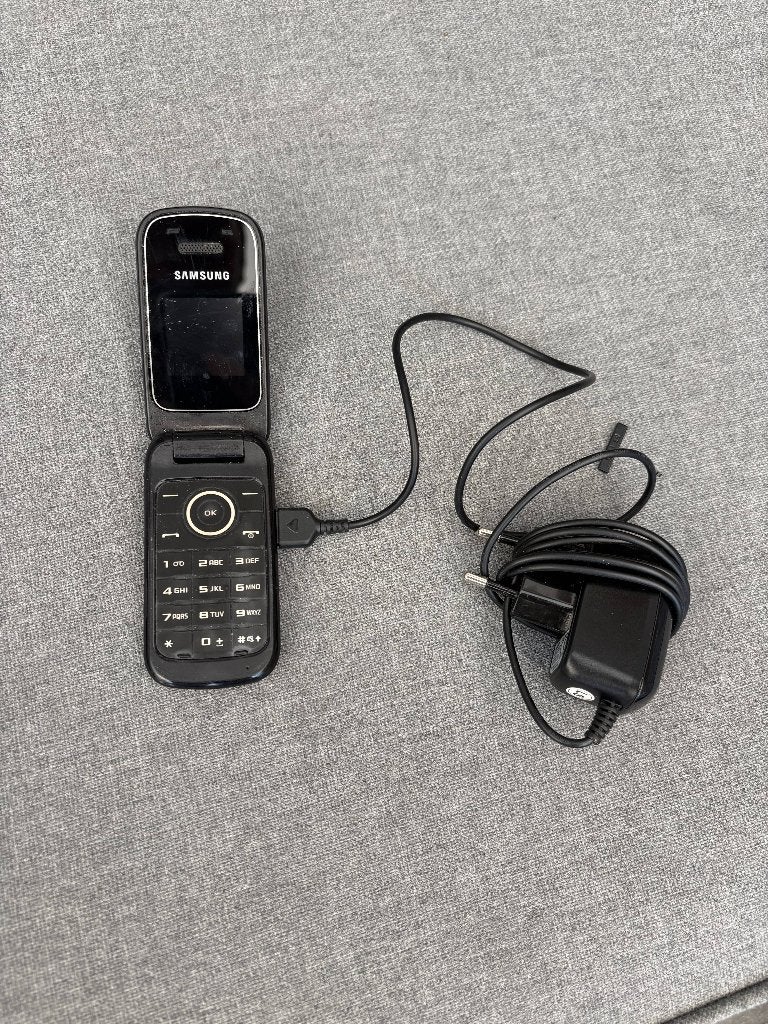 Samsung E1190, 128 GB, Ophalen of Verzenden, Zwart, Overige modellen